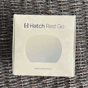 Hatch - portable sound machine for babies, putty color